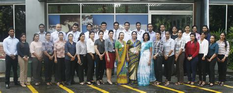 We have a team of aspiring individuals whose priorities are the needs of the customers and work tirelessly to exceed. SriLankan airlines inducts Mihin Lanka employees | Colombo ...