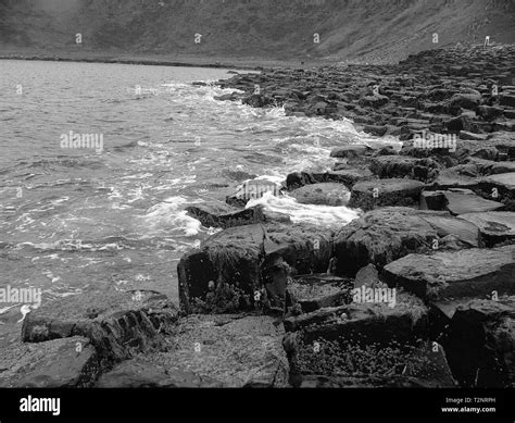 Giants Causeway Cliff Path Black And White Stock Photos And Images Alamy