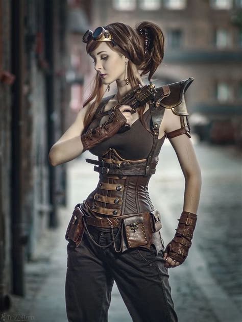 How To Look Like A Steampunk Woman Arcanetrinkets Steampunk