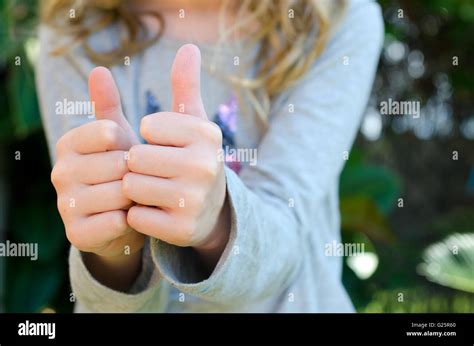 Thumbs Up Banque De Photographies Et Dimages à Haute Résolution Alamy