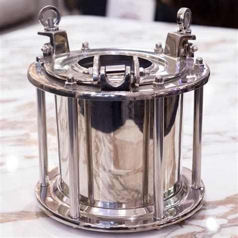 This single bottle wine cooler features cpu control for constant temperature. Single Bottle Wine Cooler For Sale at 1stdibs