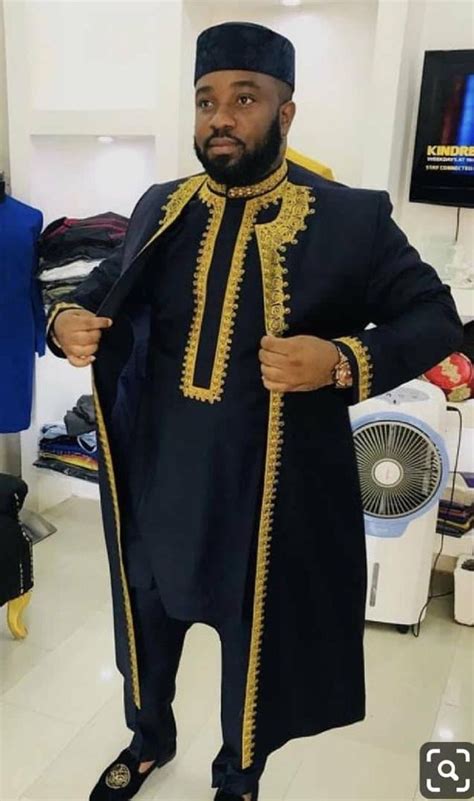 Black And Gold African Dashiki Suit African Mens Etsy In 2020