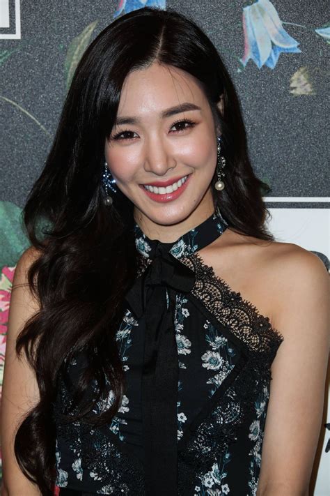 Tiffany Hwang At Handm X Erdem Runway Show And Party In Los Angeles 10 18 2017 Hawtcelebs