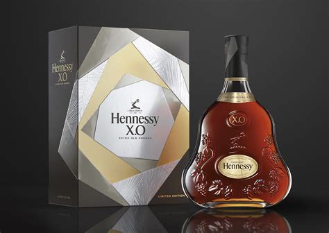 Hennessy Xo Extra Old Cognac Limited Edition On Packaging Of The World Creative Package