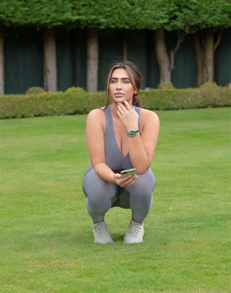 Butterface Celebrity Lauren Goodger Working Out And Showing Cleavage