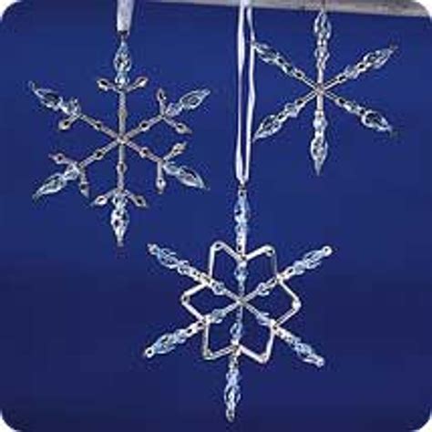 2001 Frostlight Beaded Snowflakes Periwinkle Hallmark Ornament