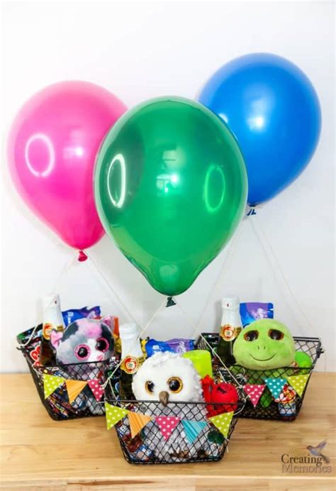 Diy Hot Air Balloon Party Favors To Take You Up Up And Away
