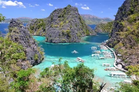 Discover Philippines Coron Island From El Nido In A Ferry Or On A Boat