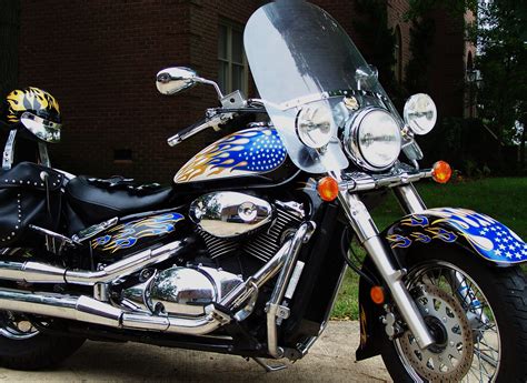 I don't know if you guys have seen this kind of tank but it doesn't look. HotWraps - American Standard reflective motorcycle tank ...