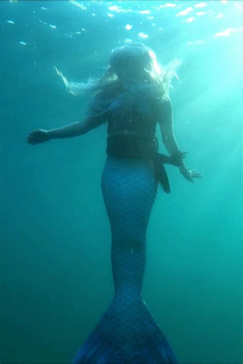 Mermaid Phantom Is A Professional Mermaid For Hire All Around The World