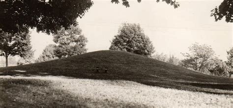 Giants Discovered Burial Mounds In Northern Ohio