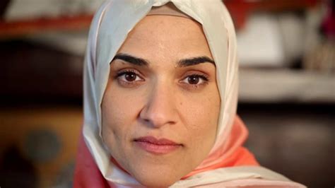 inspiring muslim women dalia mogahed the first hijabi in the white house mvslim