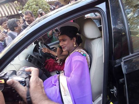 Lgbt Cab Drivers In Mumbai For The First Time From 2017