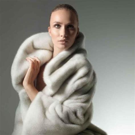 Faux Fur Fleeting Fad Or Forever Fashion The Fashionable Gal