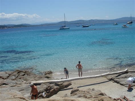 Cagliari (j) chegada a hoje faremos uma excursão para a ilha vizinha da córsega, uma ilha que os gregos chamam. Sonhos Milka: Sardenha e Córsega