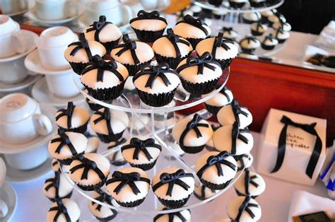 Wedding Cupcake Idea So Sophisticated Wedding Cupcakes Wedding