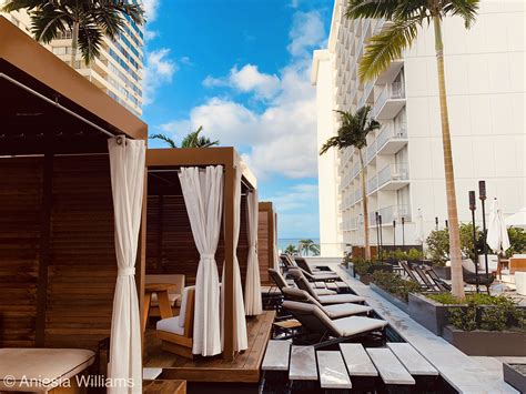 ‘alohilani Resort Waikiki Beach The Heart Of Honolulu On The Beach