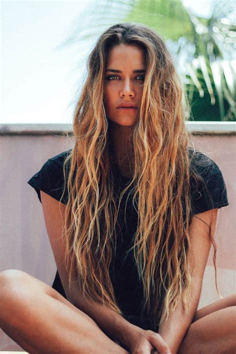 Plus, perfection is (definitely) not required to master this hairstyle. Beach Waves HAIR: The #1 Summer Hairstyle Trend