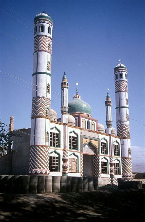 Do not miss the latest updates on china news, including claims as to where the coronavirus originated, rebuttals about its development as a biological weapon. Mosques and Islamic Identities in China | Middle East ...