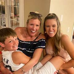 Katie Mcgraw Husband