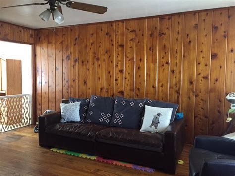 Wood made for knotty pine cabinets is made of wood that is very good for treating pressure. Help! Knotty pine wood paneling from the 50s. All 4 walls ...
