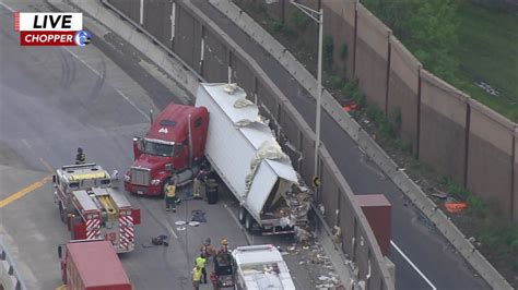 Tractor Trailer Jackknifes On Route 42 In Bellmawr Causing Traffic Mess