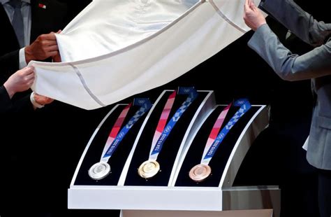 Уперше за всю історію ігор цього року у японії за медалі змагатимуться каратисти. Медалі для Олімпіади-2020 в Токіо зробили з гаджетів ...