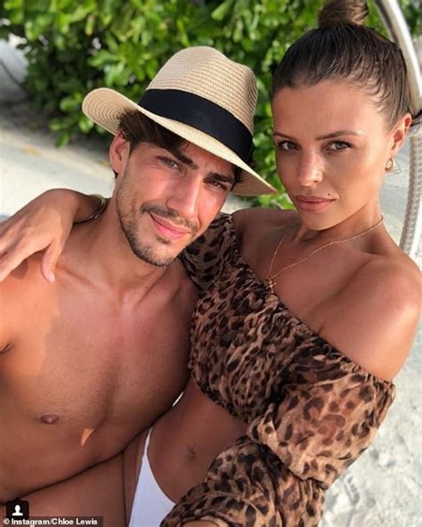 Towie S Chloe Lewis Shares A Throwback Bikini Snap As She Pens A Note