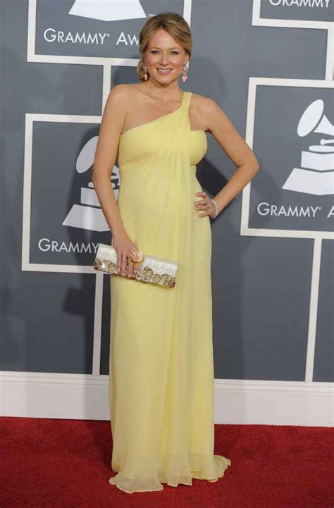 2011 Grammys Red Carpet
