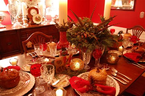 With so many forks, glasses, and plates, setting a table for a formal event can be a confusing task. Thanksgiving Table Settings! ~ Living, Learning, Eating