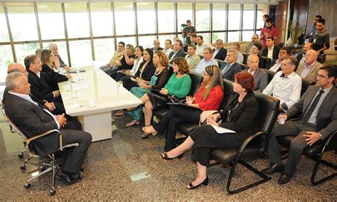 Marcelo Miranda Exonera Mais De 130 Servidores E Designa Secretários Conexão Tocantins