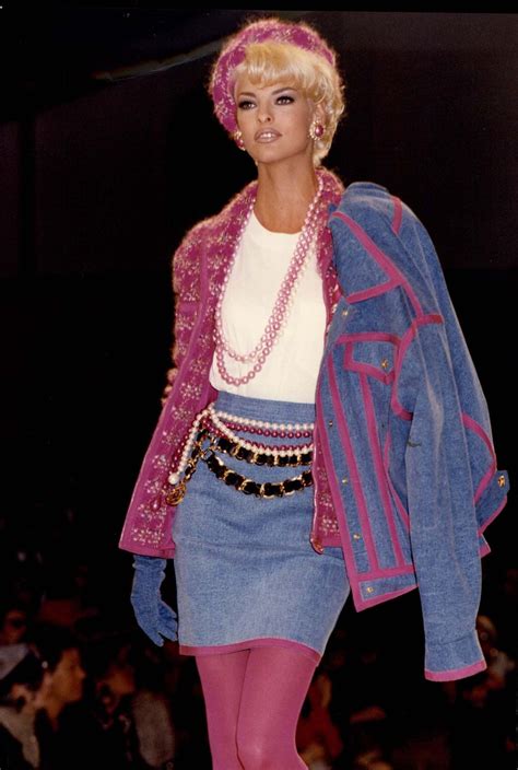 Linda Evangelista For Chanel 1991 Runway Fashion Couture Fashion