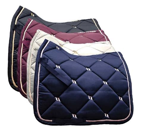 Overview Of Dressage Saddles Pads Here Are Points To Know Blufashion