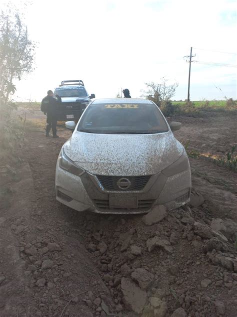 After A Tough Fight The Municipal Police Recovered A Car In Navolato