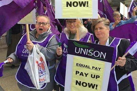 Glasgow Council Workers Could Strike For Equal Pay Socialist Worker