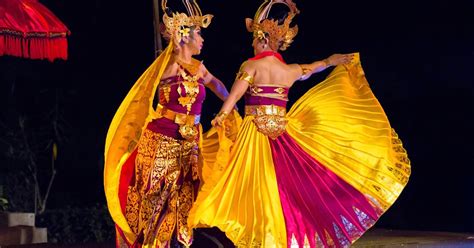Cendrawasih Is A Traditional Dance From Bali Indonesia Land Traditional