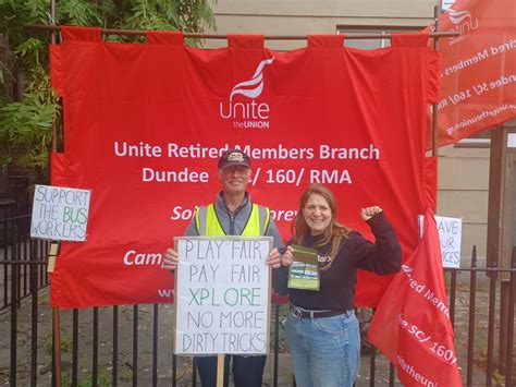 Dundee Bus Workers To Go On Mammoth 12 Week Strike Over Pay Morning Star