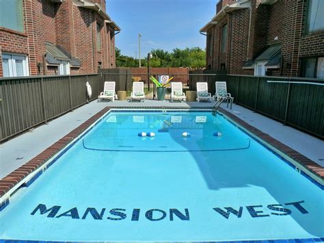 View Photos Mansion West