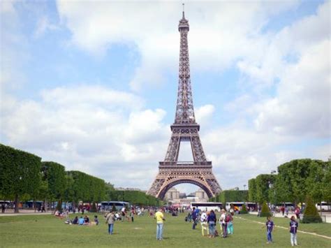 The Eiffel Tower Tourism And Holiday Guide