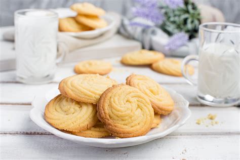 Gradually beat into creamed mixture. Danish Butter Cookies: the tasty recipe to enjoy your ...