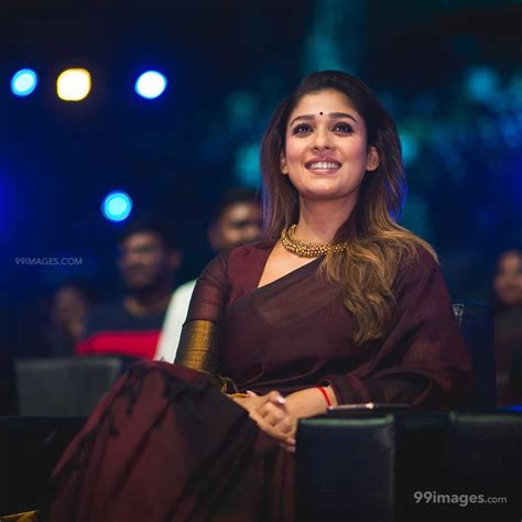 Top 6 most beautiful actresses in the world 2020: 10+ Nayanthara Hot Beautiful HD Photos in Maroon Saree at ZeeCineAwards Tamil 2020 (2020)