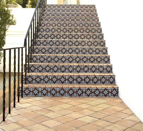 50 Staircases With Tile Flooring Photos Home Stratosphere