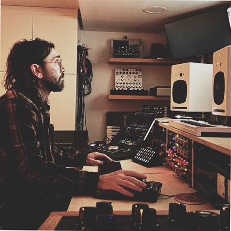 ryan billia supervising sound editor sound designer re recording mixer harbor picture