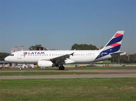 Delta and latam will create the most comprehensive combined carrier network throughout the americas, pending regulatory approvals. Se levantó el paro de LATAM - El Parana Diario
