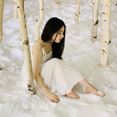 Find loona tracks, artists, and albums. LOONA - Heejin : kfeets