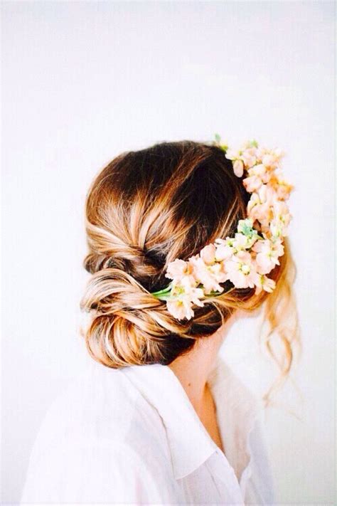 Must see here the modern ideas of balayage ombre hair colors and highlights for long and medium length haircuts to wear nowadays. prom hairstyles on Tumblr