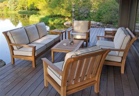 Things To Be Aware Of When Buying Teak Patio Furniture