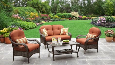 Garden Furnitures How They Can Change The Entire Look Of Your House