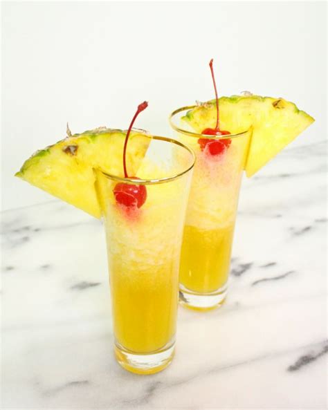 Yummy Pineapple Mimosa Recipe For Summer Brunches Mimosa Recipe