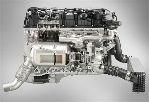Bmw Engines Earn Two Places On Wards Annual 10 Best Engines List Cartype